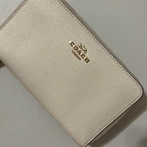 Cream Coach Wallet